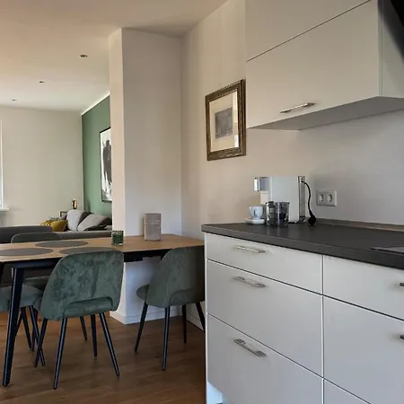 Reinkommen Und Sich Zuhause Fuehlen, 3 Zimmer, Traumhafter Balkon Appartement *